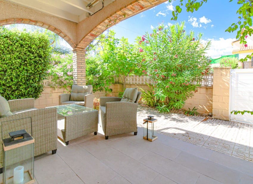 3 quarto Moradia para venda em Polop com piscina - 295 000 € (Ref: 9273048)