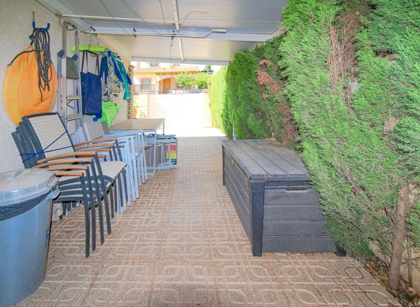 3 quarto Moradia para venda em Polop com piscina - 295 000 € (Ref: 9273048)