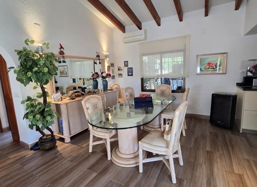 3 quarto Moradia para venda em Altea com piscina - 499 000 € (Ref: 9282421)