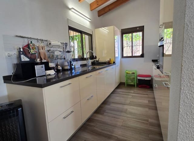 3 quarto Moradia para venda em Altea com piscina - 499 000 € (Ref: 9282421)