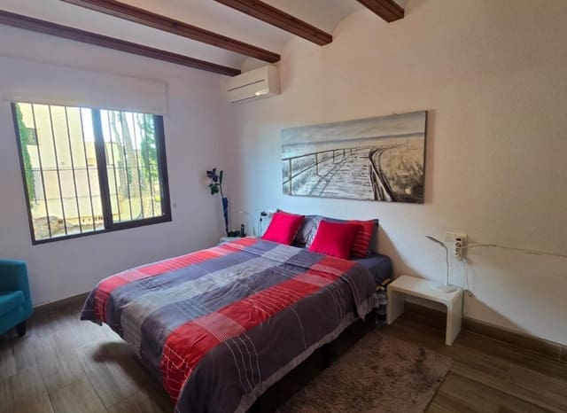 3 quarto Moradia para venda em Altea com piscina - 499 000 € (Ref: 9282421)