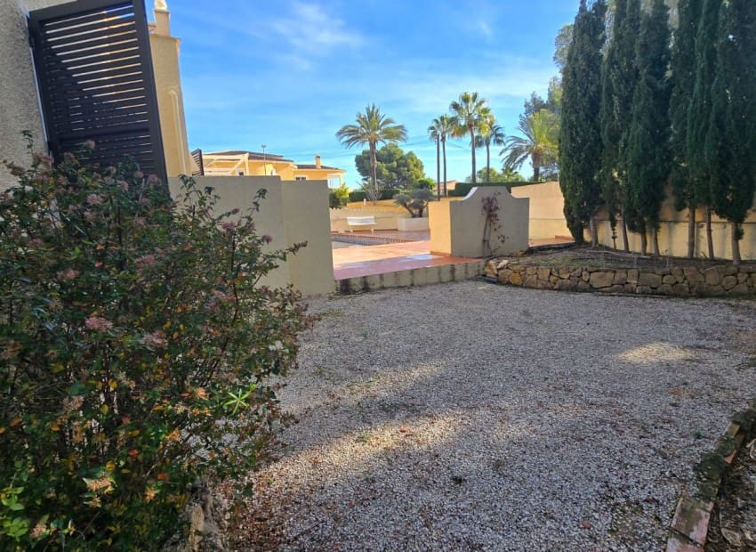 3 quarto Moradia para venda em Altea com piscina - 499 000 € (Ref: 9282421)