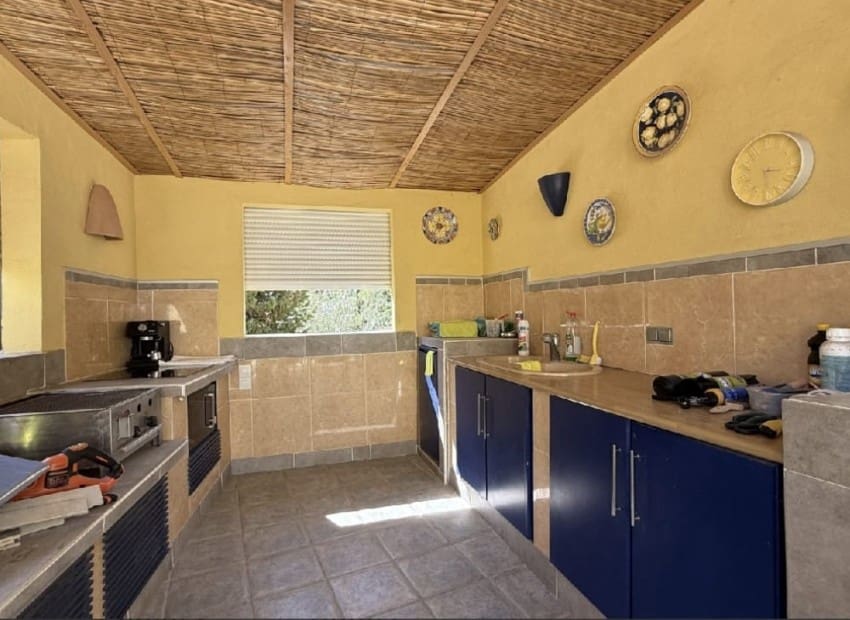 4 sypialnia Willa na sprzedaż w Montemar z basenem garażem - 675 000 € (Ref: 9287177)