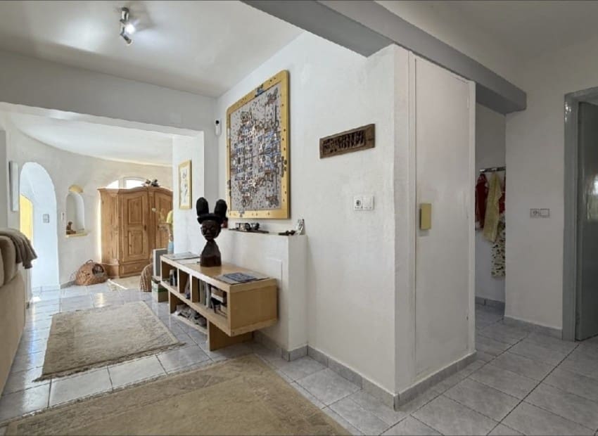 4 sypialnia Willa na sprzedaż w Montemar z basenem garażem - 675 000 € (Ref: 9287177)