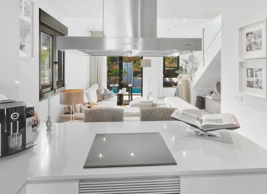 3 makuuhuone Huvila myytävänä paikassa Polop mukana uima-altaan - 379 000 € (Ref: 9294115)