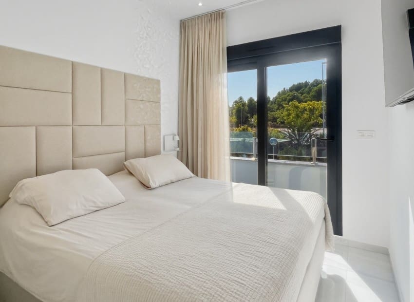 3 makuuhuone Huvila myytävänä paikassa Polop mukana uima-altaan - 379 000 € (Ref: 9294115)