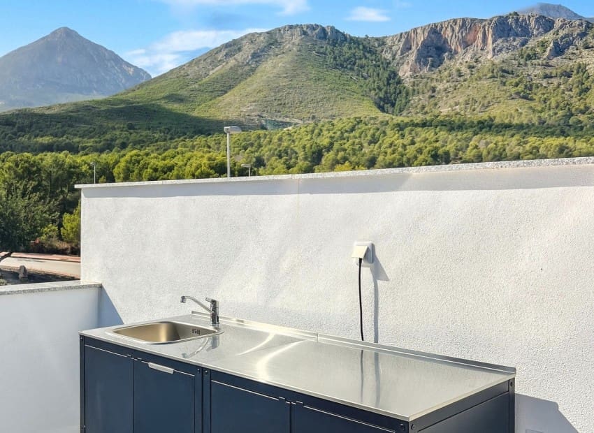 3 makuuhuone Huvila myytävänä paikassa Polop mukana uima-altaan - 379 000 € (Ref: 9294115)