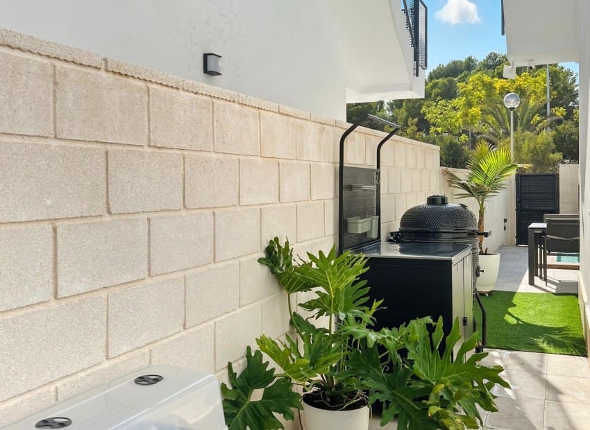 3 makuuhuone Huvila myytävänä paikassa Polop mukana uima-altaan - 379 000 € (Ref: 9294115)