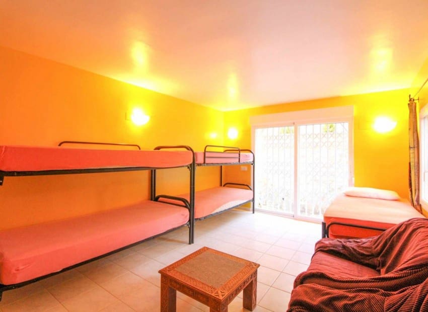 5 bedroom Villa for sale in Calpe / Calp with pool - € 700,000 (Ref: 9296535)