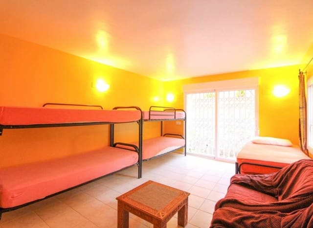 5 bedroom Villa for sale in Maryvilla, Calpe / Calp with pool - € 700,000 (Ref: 9296535)