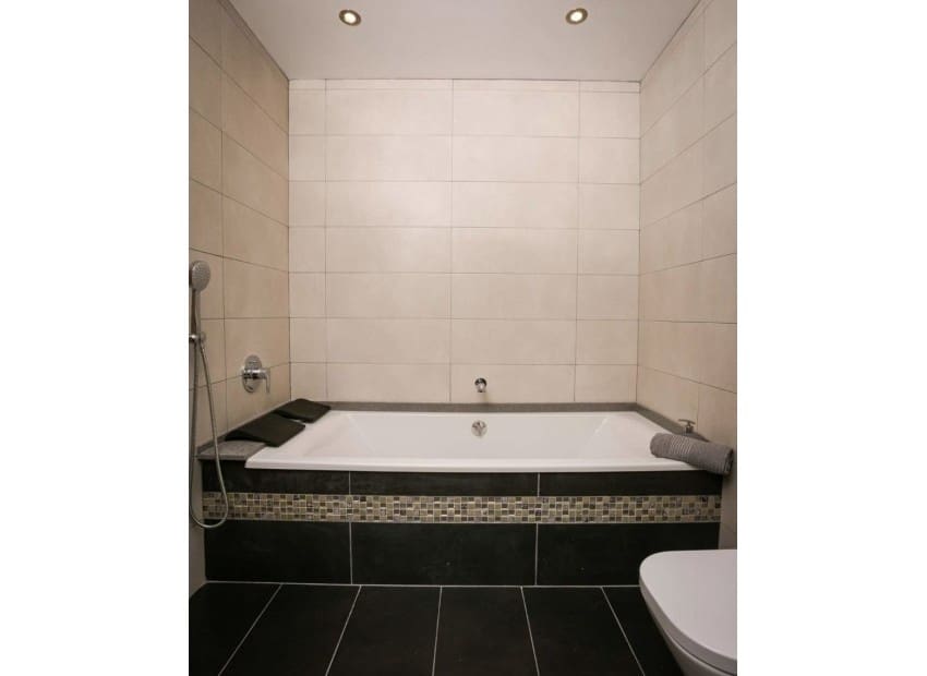 6 makuuhuone Huvila myytävänä paikassa Benissa mukana uima-altaan - 645 000 € (Ref: 9299015)