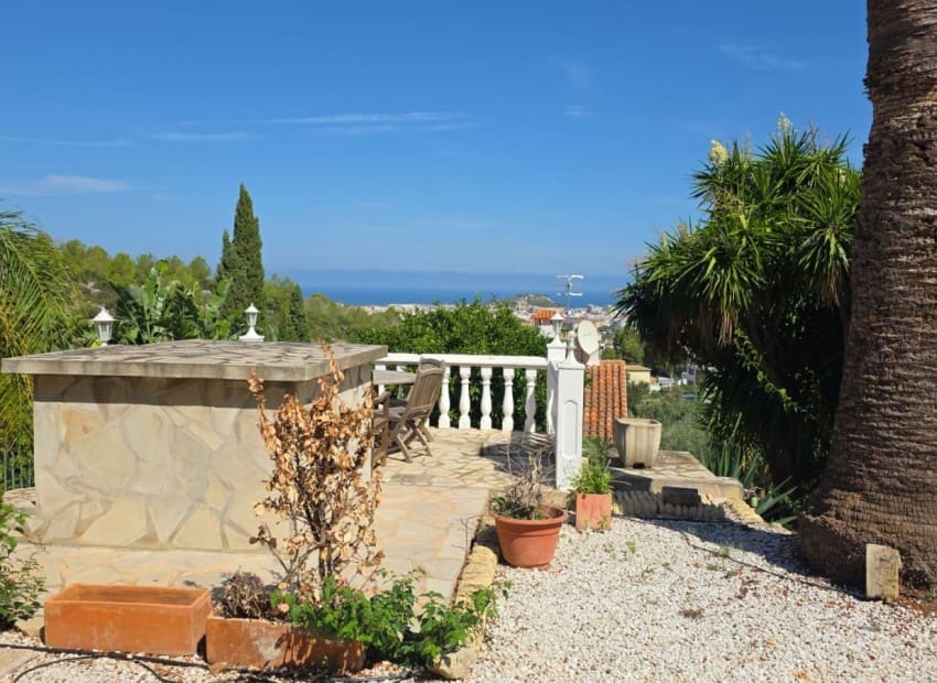 3 sovrum Villa till salu i Denia med pool - 565 000 € (Ref: 9301929)