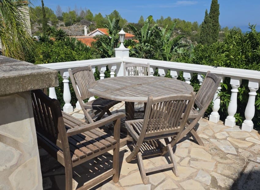 3 sovrum Villa till salu i Denia med pool - 565 000 € (Ref: 9301929)