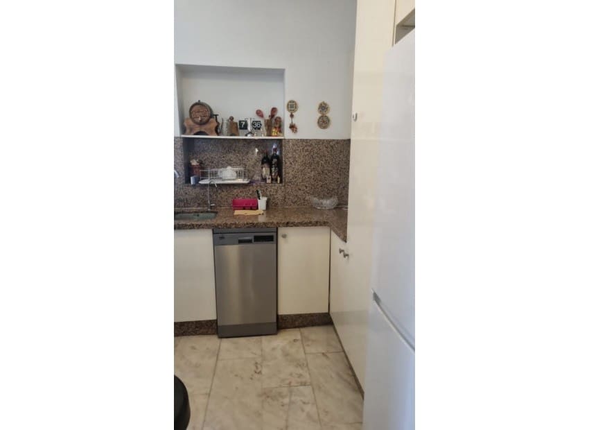 4 quarto Moradia para venda em Montemar com piscina - 690 000 € (Ref: 9301950)