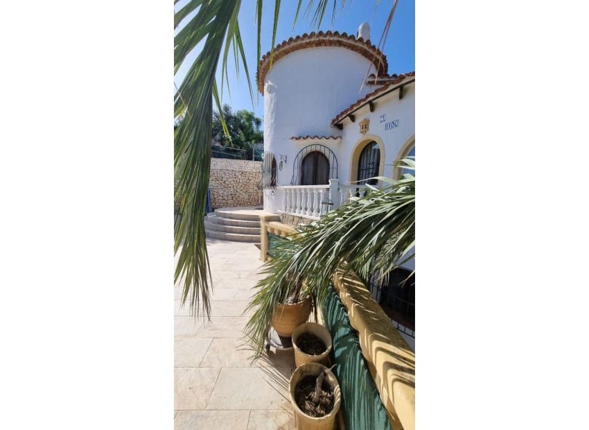 4 quarto Moradia para venda em Montemar com piscina - 690 000 € (Ref: 9301950)