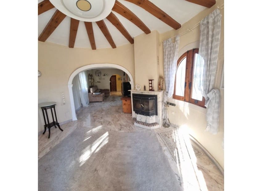 4 quarto Moradia para venda em Montemar com piscina - 690 000 € (Ref: 9301950)