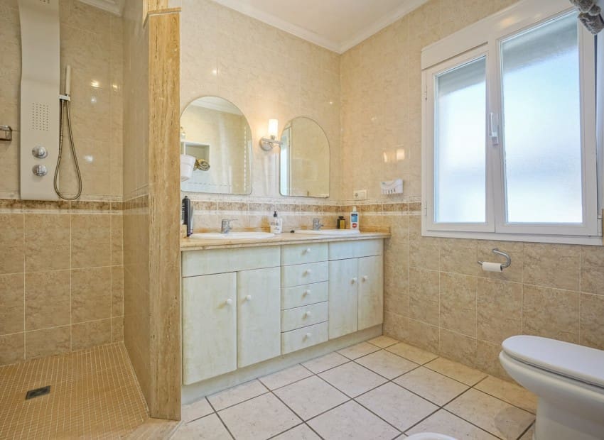 3 chambre Villa/Maison à vendre à Javea / Xabia avec piscine - 795 000 € (Ref: 9309342)