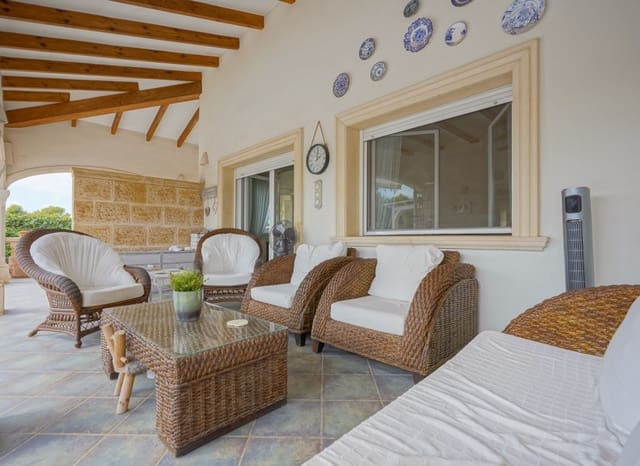 3 soverom Villa til salgs i La Granadella  - Costa Nova, Javea / Xàbia med svømmebasseng - € 795 000 (Ref: 9309342)