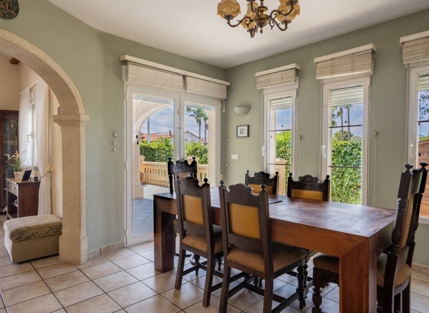 3 chambre Villa/Maison à vendre à Javea / Xabia avec piscine - 795 000 € (Ref: 9309342)