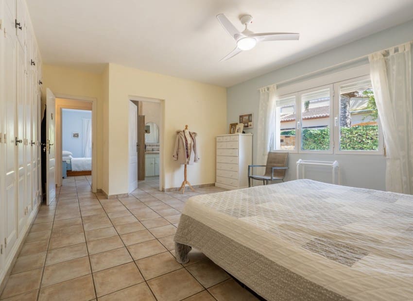 3 chambre Villa/Maison à vendre à Javea / Xabia avec piscine - 795 000 € (Ref: 9309342)