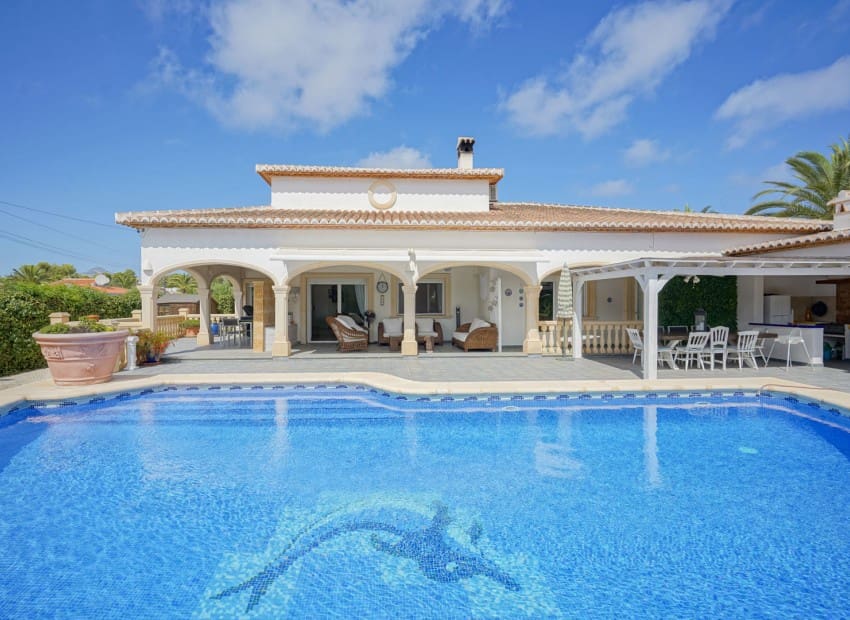 3 chambre Villa/Maison à vendre à Javea / Xabia avec piscine - 795 000 € (Ref: 9309342)