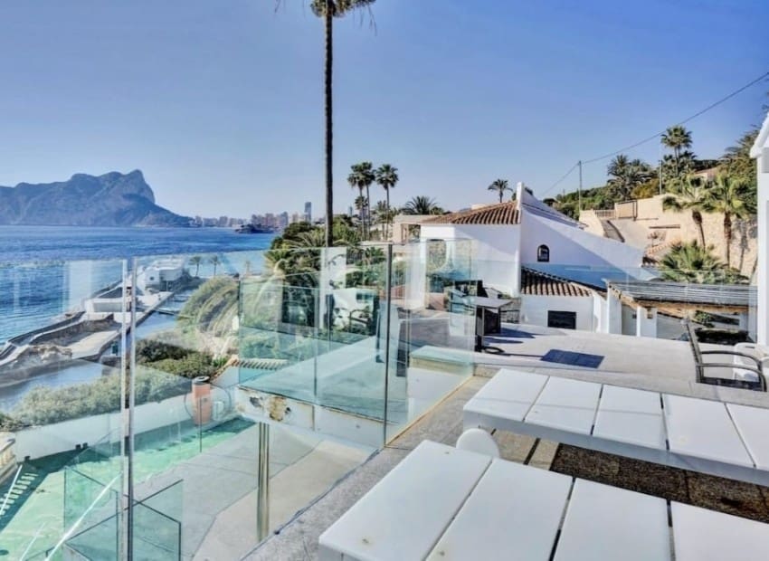 3 makuuhuone Paritalo myytävänä paikassa Calpe / Calp mukana uima-altaan 
autotalli - 1 500 000 € (Ref: 9310197)