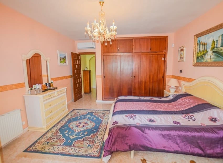 3 quarto Moradia para venda em Alfaz del Pi / L'Alfas del Pi com piscina - 490 000 € (Ref: 9310339)