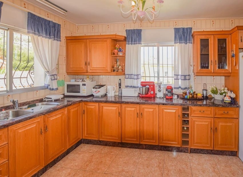 3 quarto Moradia para venda em Alfaz del Pi / L'Alfas del Pi com piscina - 490 000 € (Ref: 9310339)