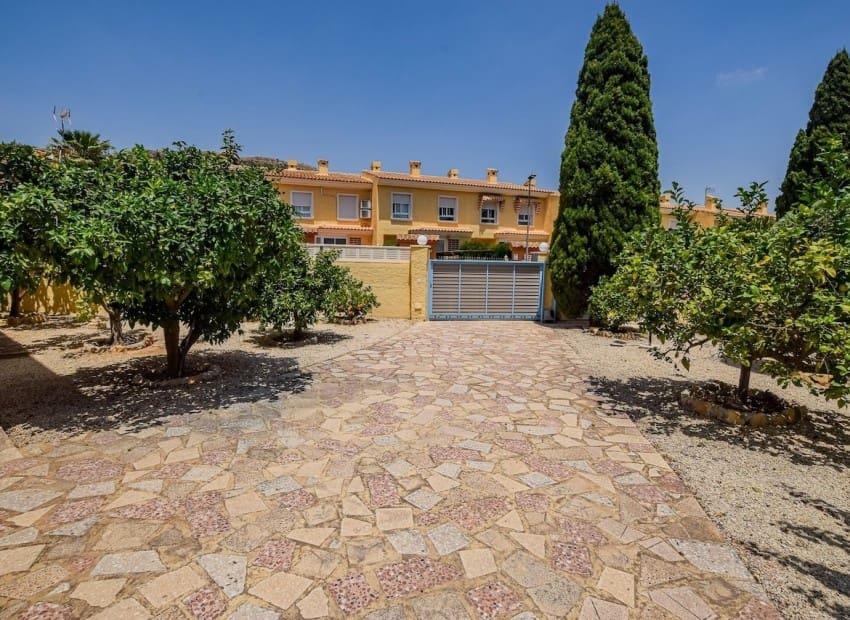 3 quarto Moradia para venda em Alfaz del Pi / L'Alfas del Pi com piscina - 490 000 € (Ref: 9310339)