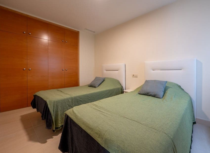 2 Zimmer Apartment zu verkaufen in San Miguel de Salinas mit Pool Garage - 204.900 € (Ref: 9312022)