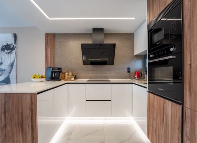 2 Zimmer Apartment zu verkaufen in El Raso, Guardamar del Segura mit Pool Garage - 289.000 € (Ref: 9314284)