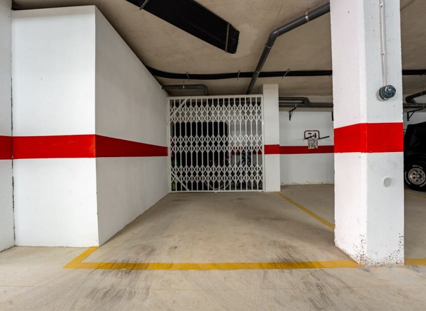 2 Zimmer Apartment zu verkaufen in Guardamar del Segura mit Pool Garage - 289.000 € (Ref: 9314284)