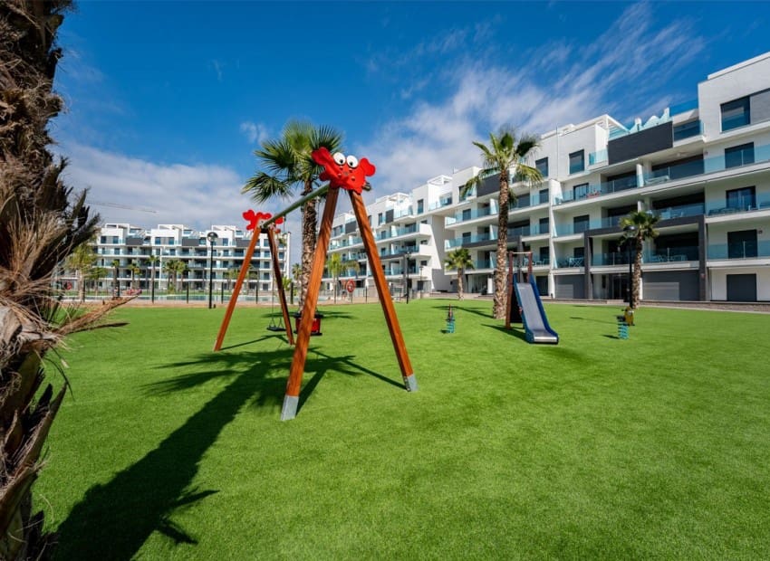 2 Zimmer Apartment zu verkaufen in Guardamar del Segura mit Pool Garage - 289.000 € (Ref: 9314284)