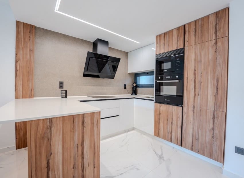 3 quarto Apartamento para venda em Guardamar del Segura com piscina garagem - 319 000 € (Ref: 9314468)