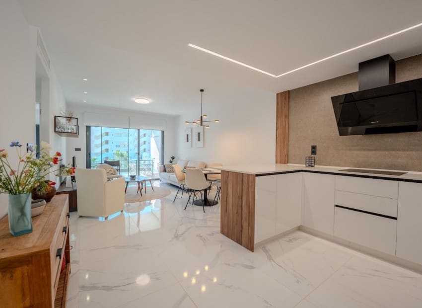 3 quarto Apartamento para venda em Guardamar del Segura com piscina garagem - 319 000 € (Ref: 9314468)