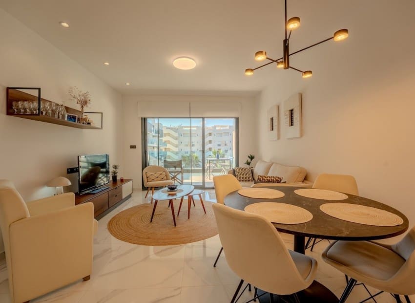 3 quarto Apartamento para venda em Guardamar del Segura com piscina garagem - 319 000 € (Ref: 9314468)