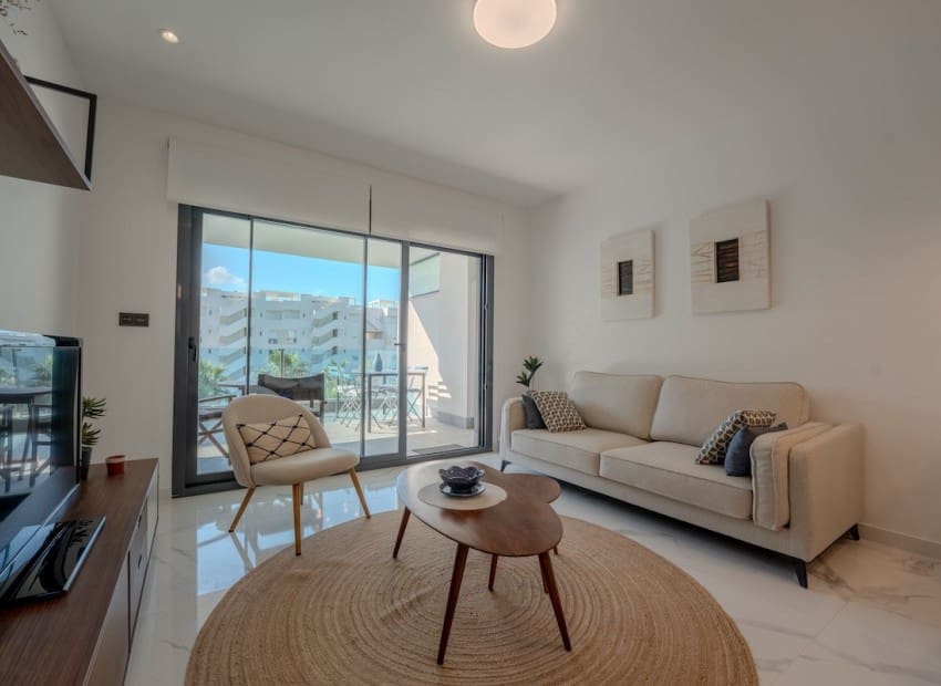 3 quarto Apartamento para venda em Guardamar del Segura com piscina garagem - 319 000 € (Ref: 9314468)