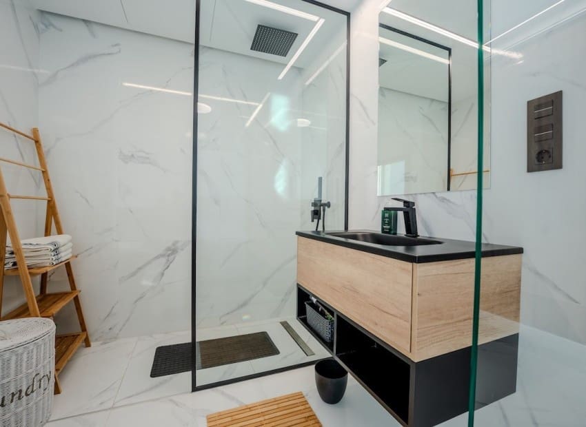 3 quarto Apartamento para venda em Guardamar del Segura com piscina garagem - 319 000 € (Ref: 9314468)