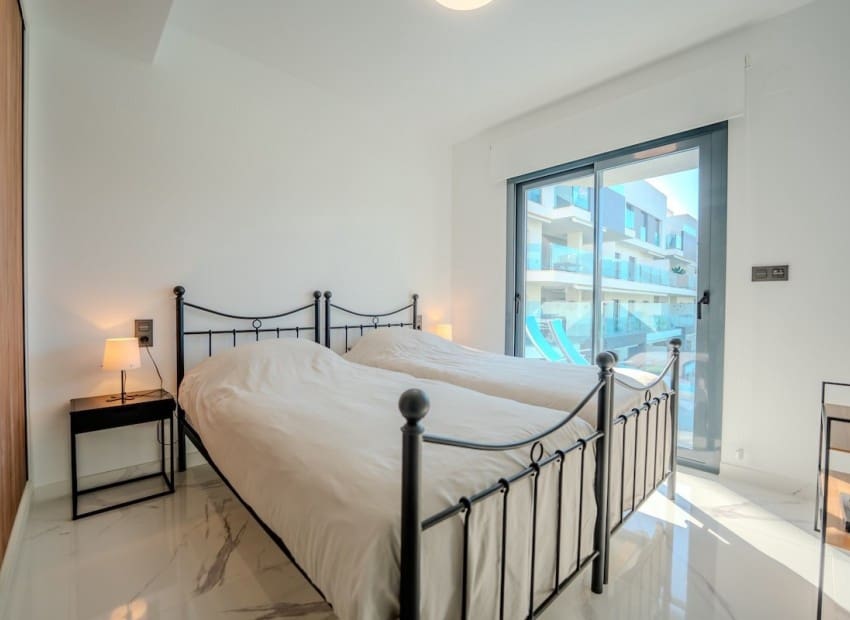 3 quarto Apartamento para venda em Guardamar del Segura com piscina garagem - 319 000 € (Ref: 9314468)