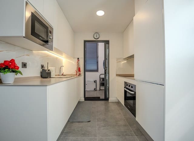 2 soveværelse Lejlighed til salg i La Florida, Orihuela med swimmingpool - € 359.900 (Ref: 9322245)