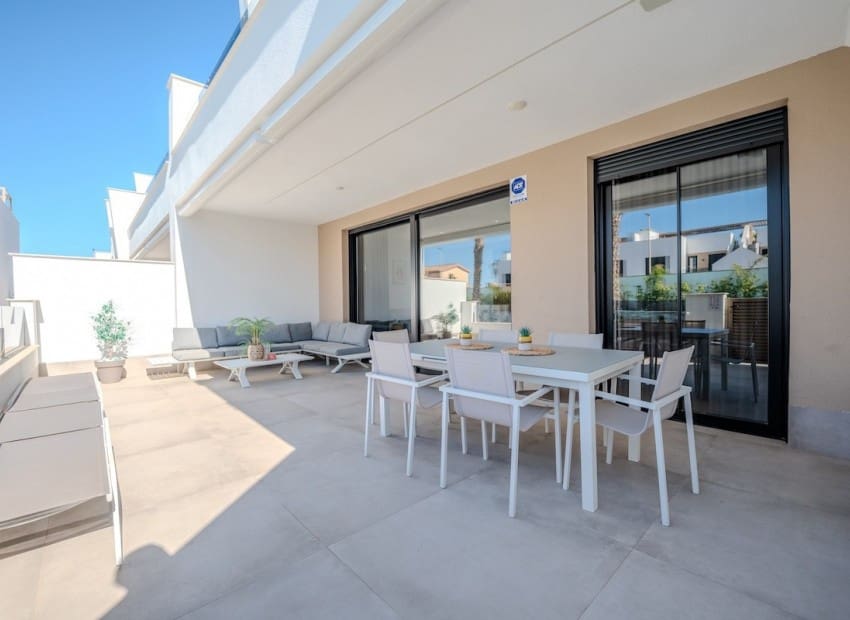 3 makuuhuone Huoneisto myytävänä paikassa Lo Pagan mukana uima-altaan - 385 000 € (Ref: 9322307)