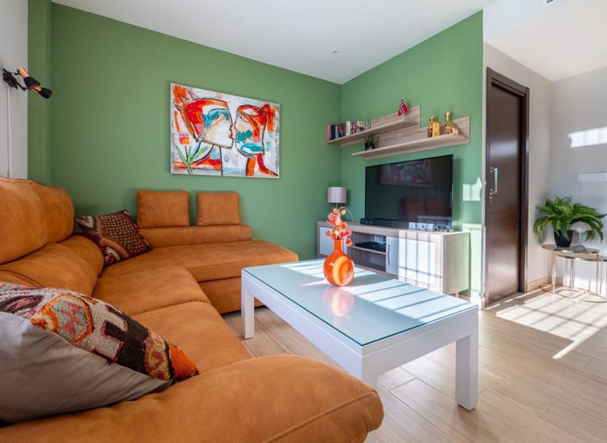 2 slaapkamer Huis te koop in Torrevieja met zwembad garage - € 379.900 (Ref: 9322308)