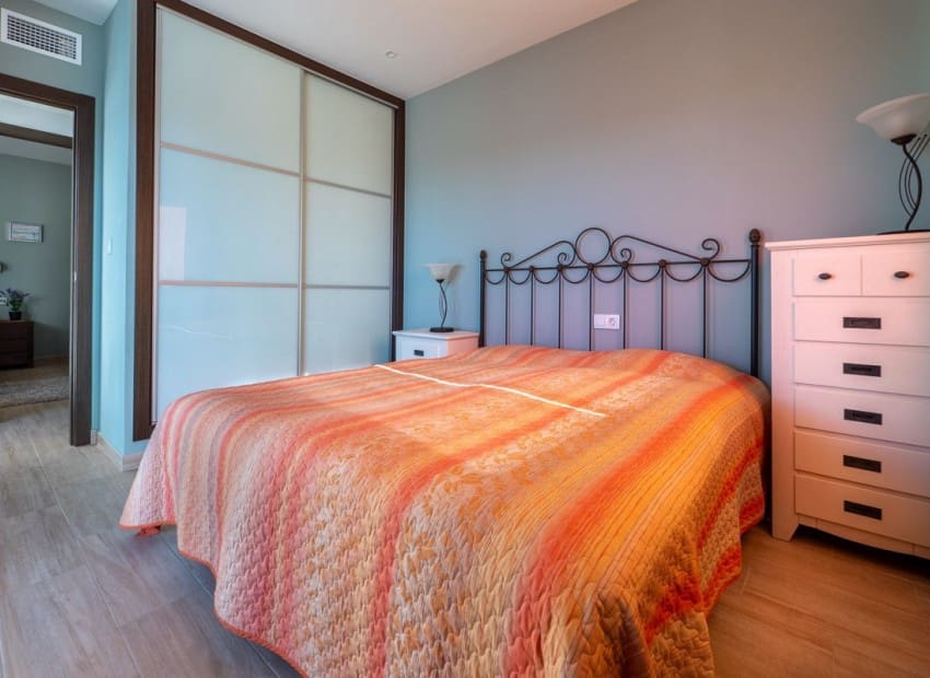 2 slaapkamer Huis te koop in Torrevieja met zwembad garage - € 379.900 (Ref: 9322308)