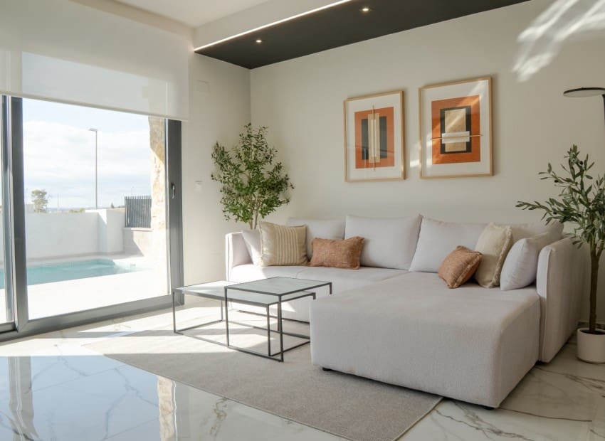 3 Zimmer Villa zu verkaufen in Ciudad Quesada mit Pool - 496.000 € (Ref: 9335580)