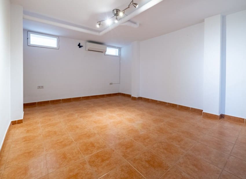 5 sypialnia Willa na sprzedaż w La Mata z basenem garażem - 549 000 € (Ref: 9337006)