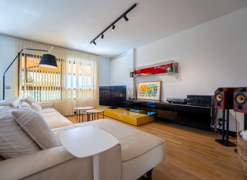 4 quarto Moradia para venda em Alicante cidade com piscina garagem - 795 000 € (Ref: 9341606)