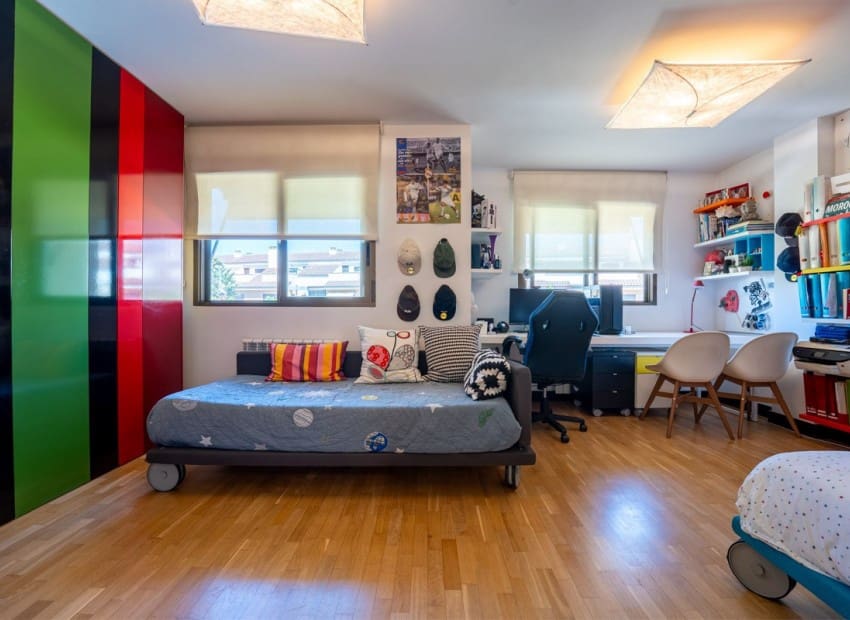 4 quarto Moradia para venda em Alicante cidade com piscina garagem - 795 000 € (Ref: 9341606)