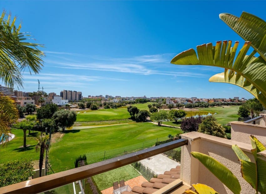 4 quarto Moradia para venda em Alicante cidade com piscina garagem - 795 000 € (Ref: 9341606)