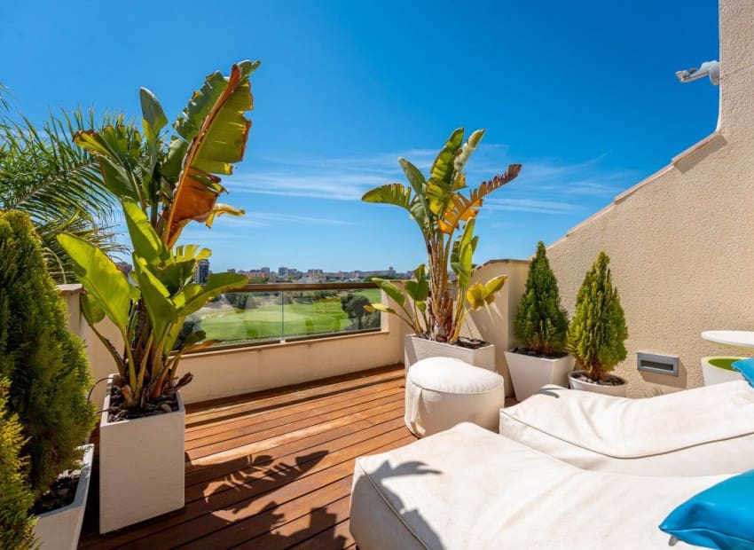 4 quarto Moradia para venda em Alicante cidade com piscina garagem - 795 000 € (Ref: 9341606)