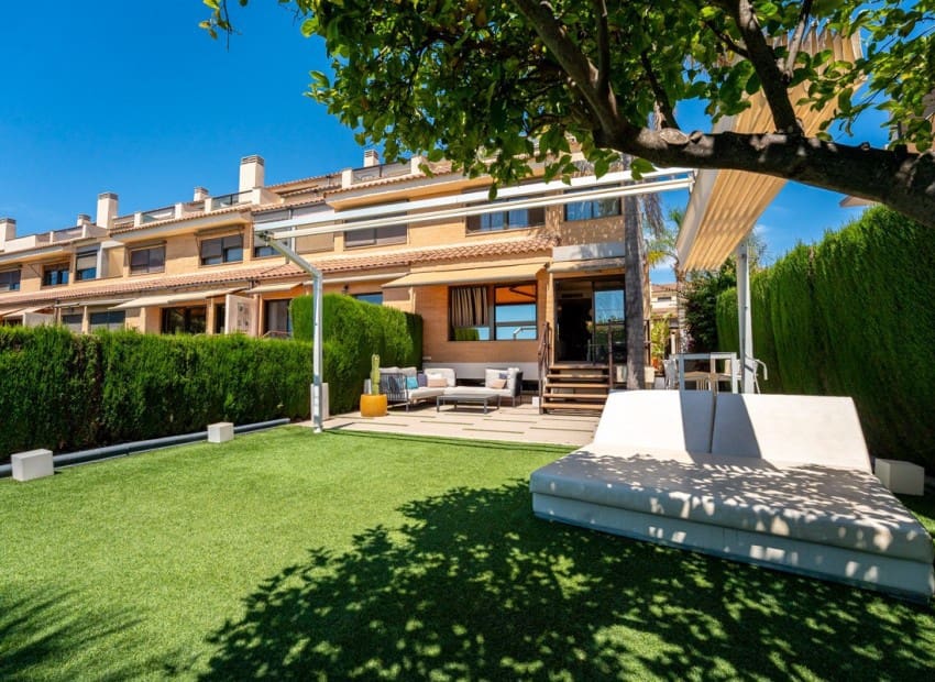 4 quarto Moradia para venda em Alicante cidade com piscina garagem - 795 000 € (Ref: 9341606)